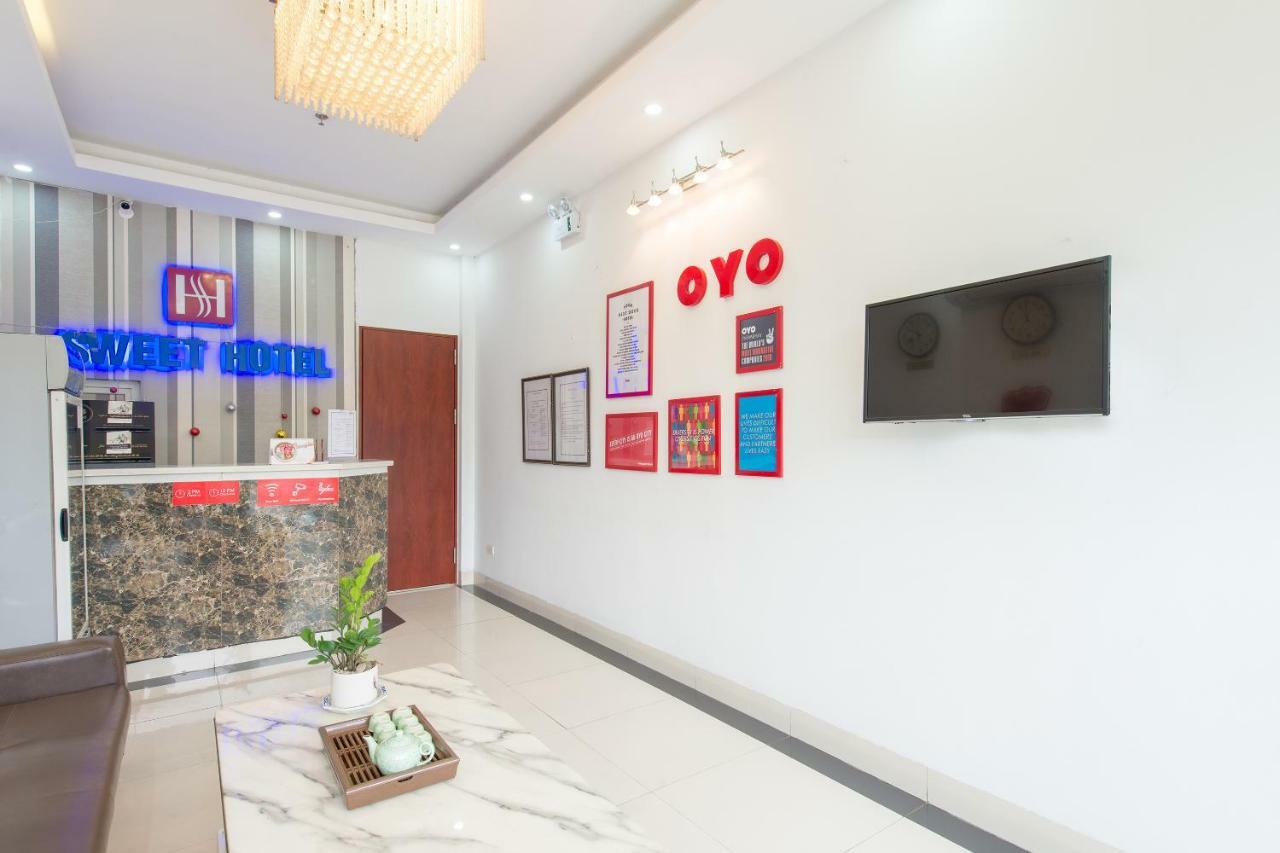 Oyo 196 Sweet Hotel Hanoi Exterior photo