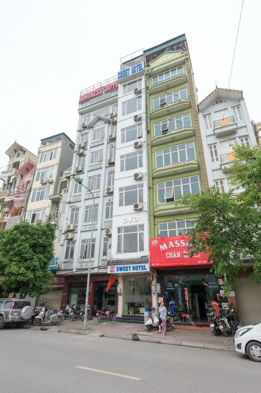 Oyo 196 Sweet Hotel Hanoi Exterior photo