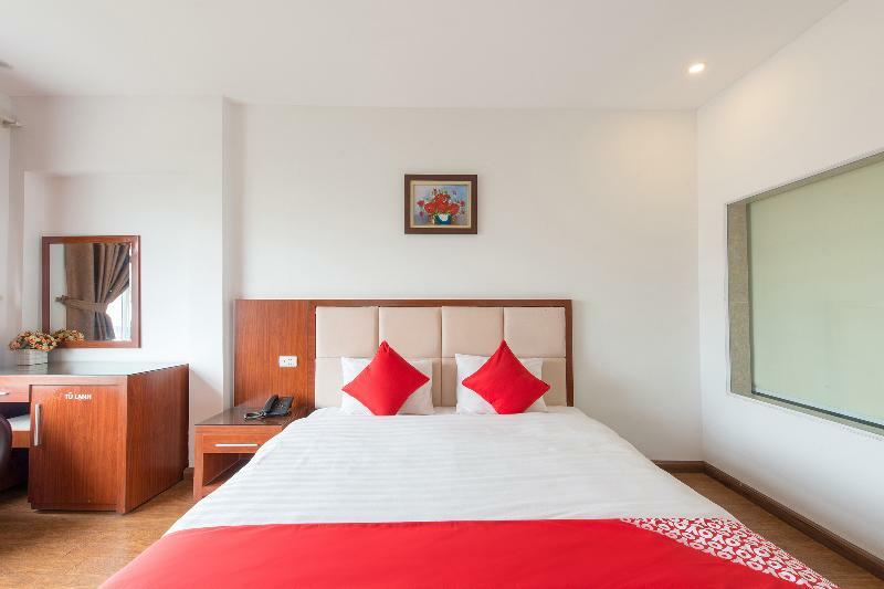 Oyo 196 Sweet Hotel Hanoi Exterior photo